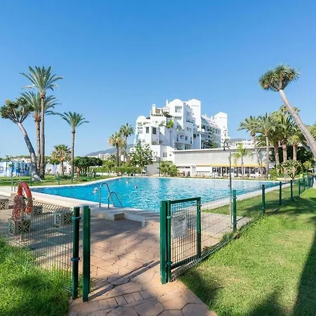 Sunny View Castillo Santa Clara Апартаменты Торремолинос