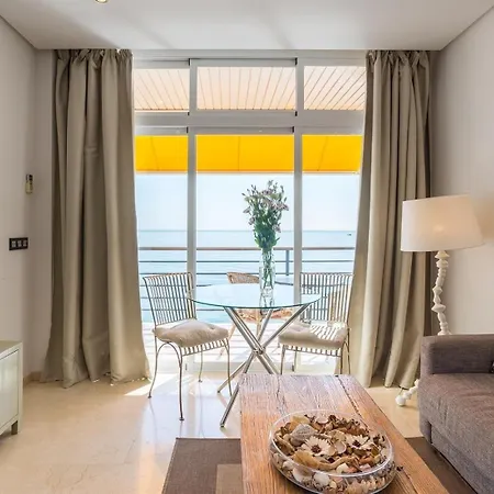 Sunny View Castillo Santa Clara טורמולינוס